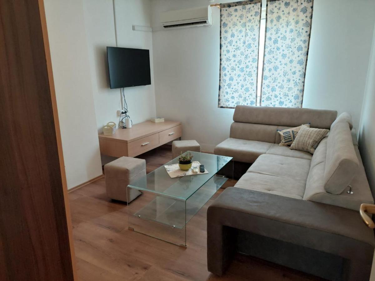 Apartment Galeb Lukovo Šugarje Exterior foto